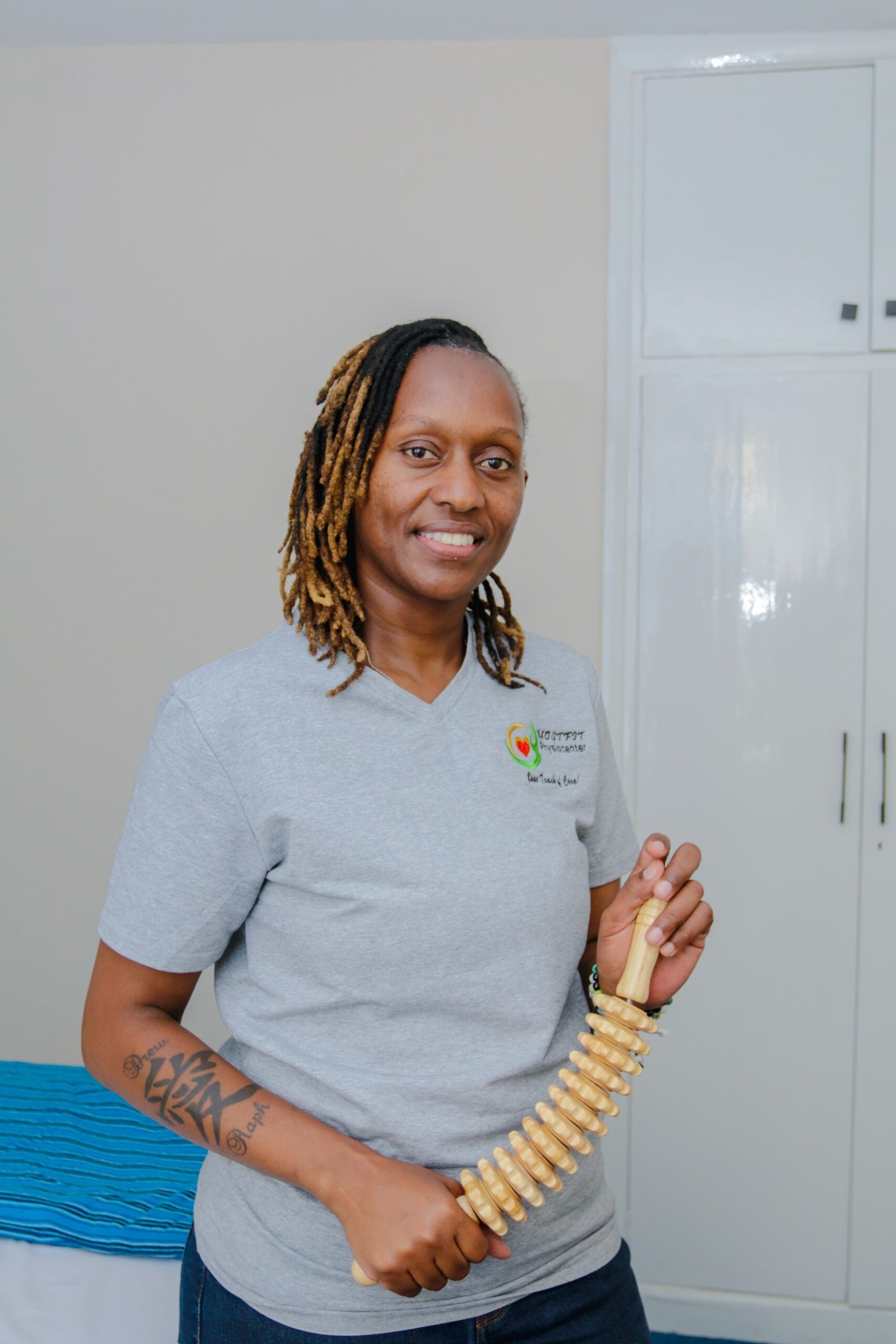 Difference Between Physiotherapy and Physical Therapy - Mostfit Physiotherapy Center Difference Between Physiotherapy and Physical Therapy - Mostfit Physiotherapy Center